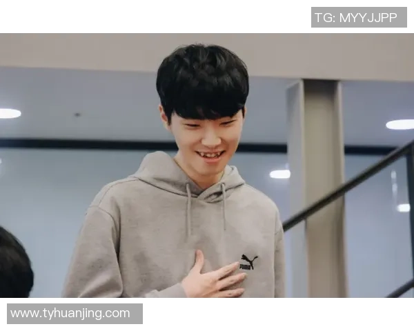Chovy中单的崛起之路与电竞传奇背后的故事解析